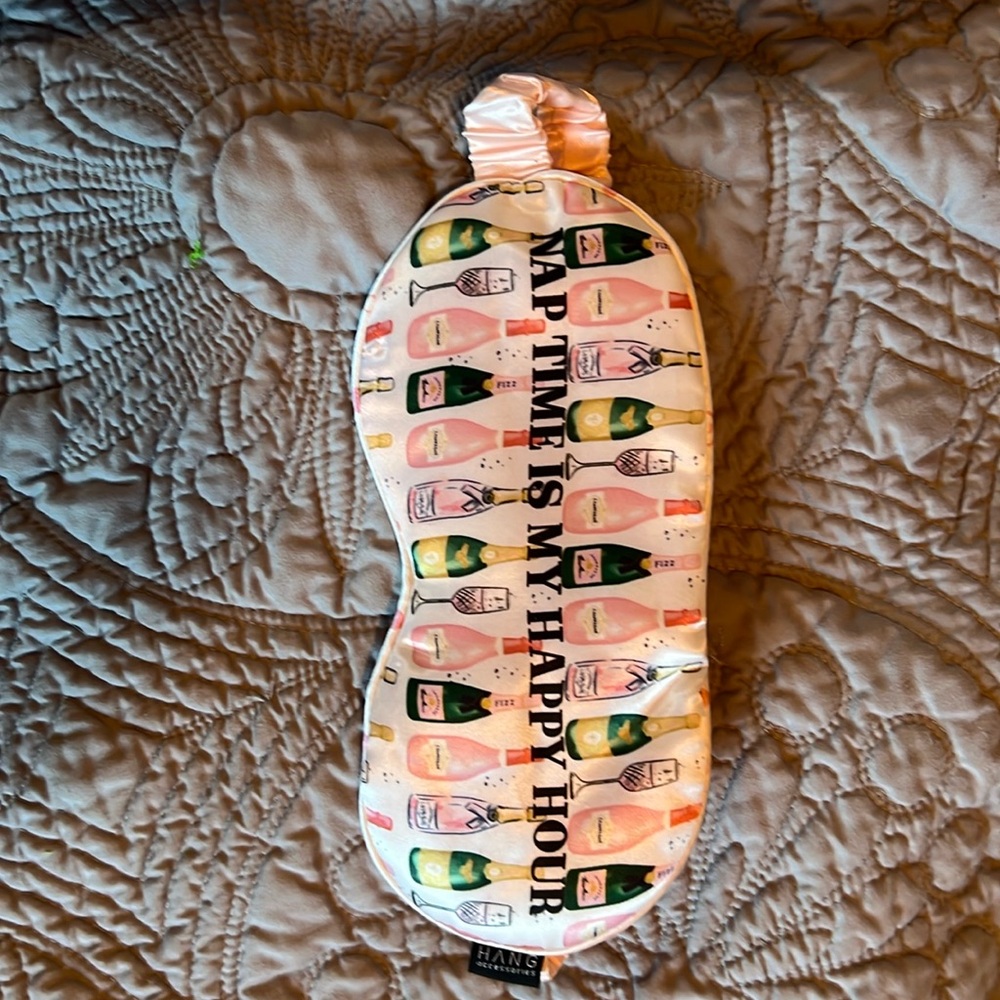 Cute Satin mask never used